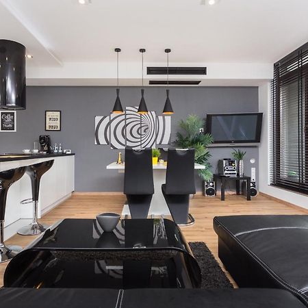 Inpoint Spacious Apartments Near Main Square & Kazimierz District Krakau Exterior foto