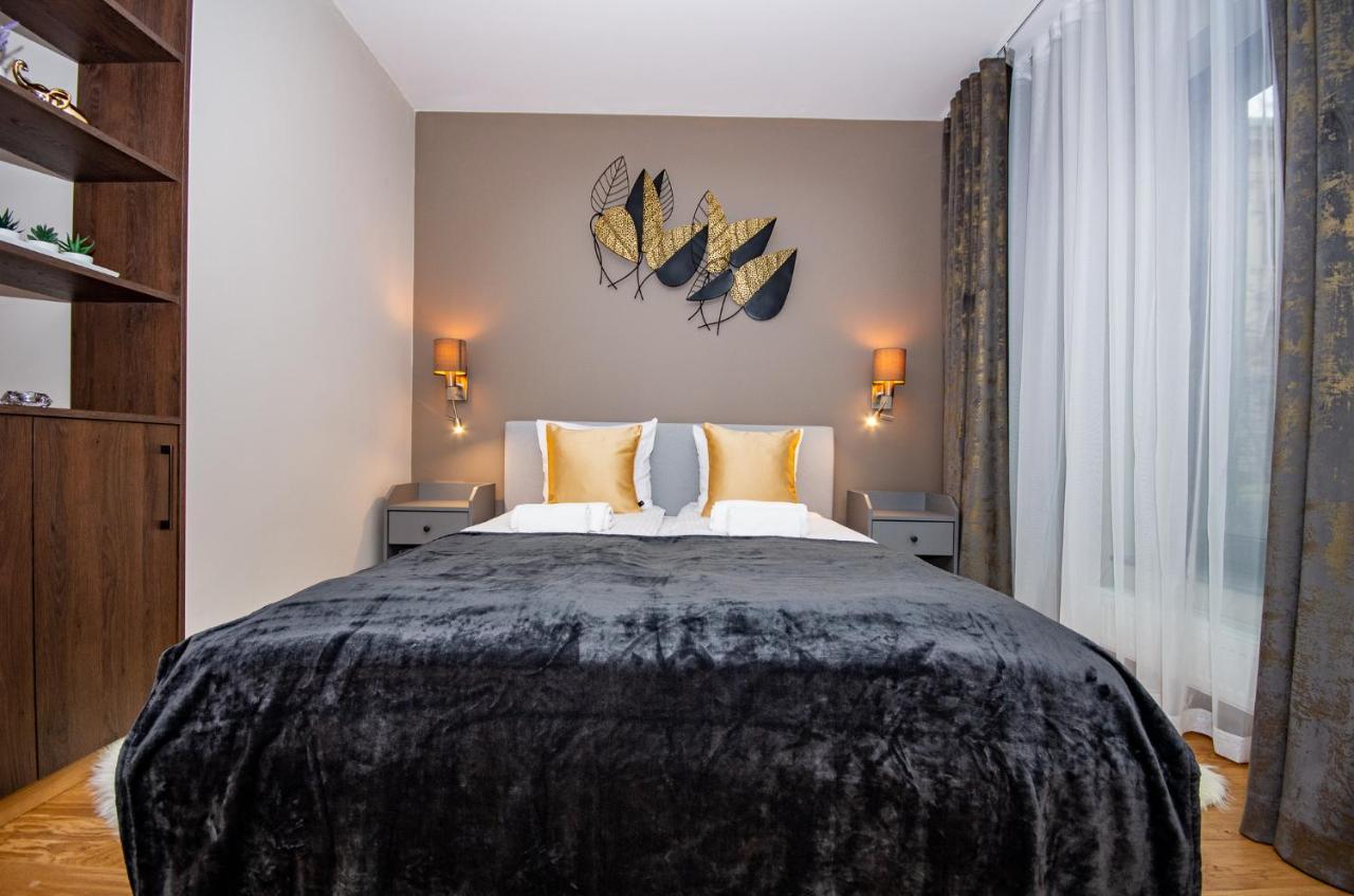 Inpoint Spacious Apartments Near Main Square & Kazimierz District Krakau Exterior foto